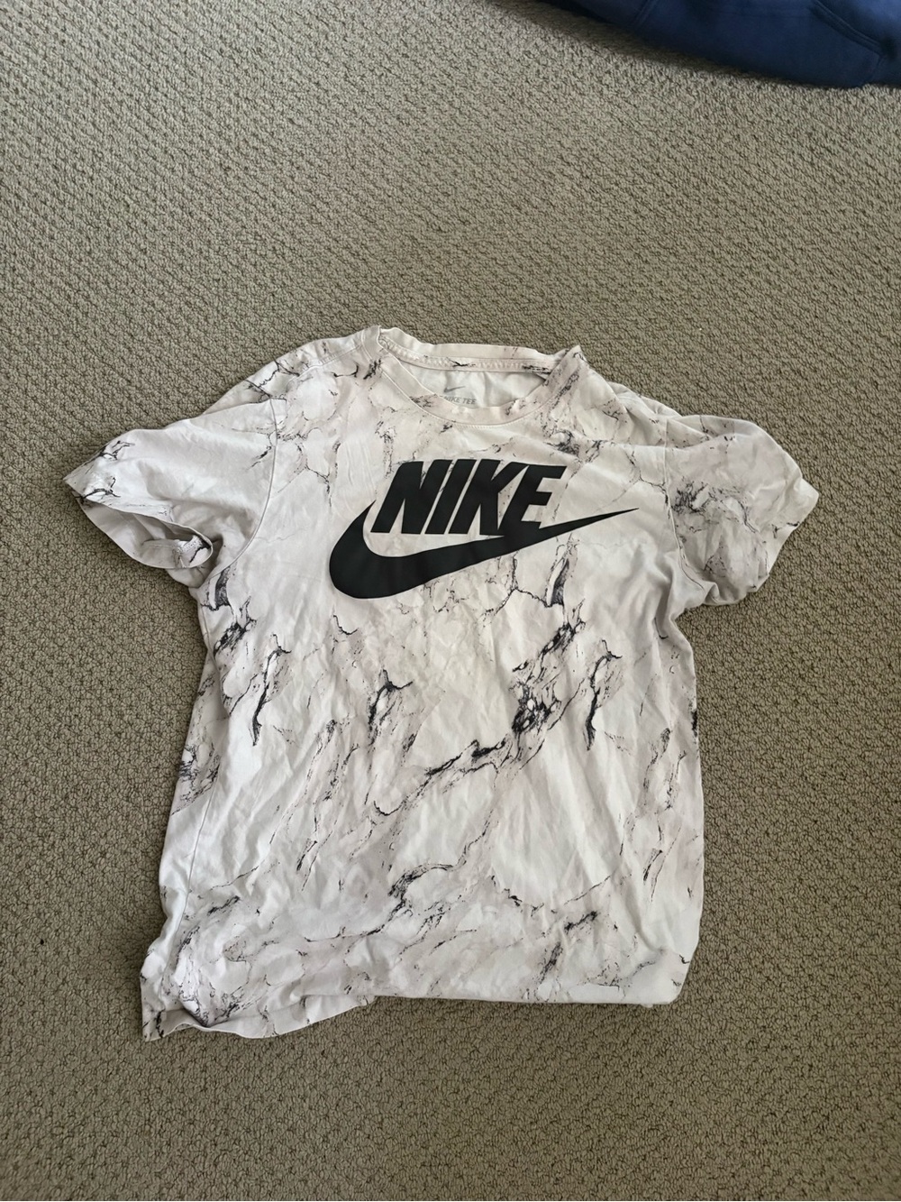 Nike White Marble-Print Short Sleeve Tee with Black Logo